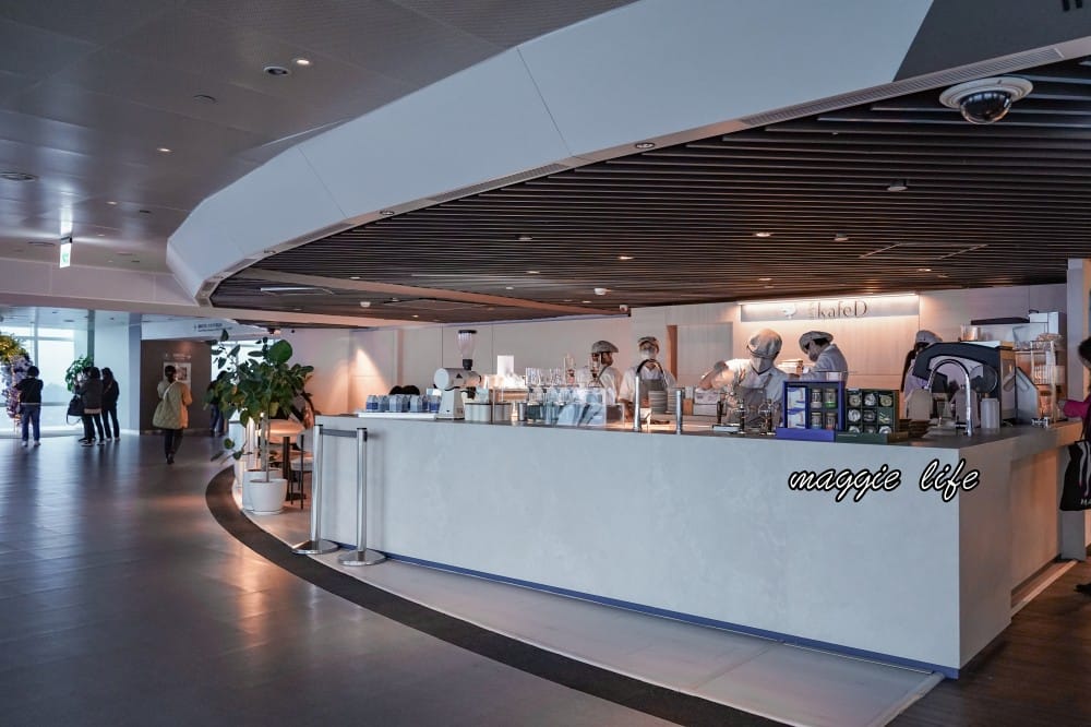 台北101觀景台，全台第一高樓必看重點，快速通關門票優惠，101樓神秘花園，愛麗絲夢遊仙境打卡點攻略