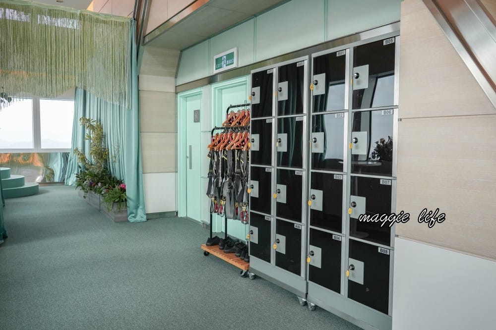 台北101觀景台，全台第一高樓必看重點，快速通關門票優惠，101樓神秘花園，愛麗絲夢遊仙境打卡點攻略