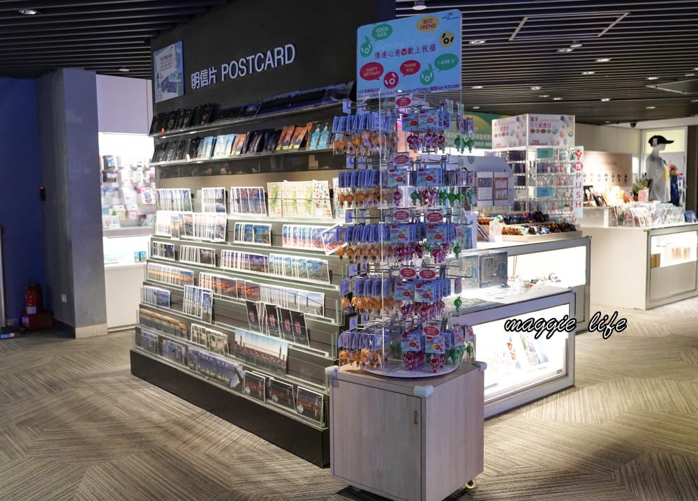 台北101觀景台，全台第一高樓必看重點，快速通關門票優惠，101樓神秘花園，愛麗絲夢遊仙境打卡點攻略