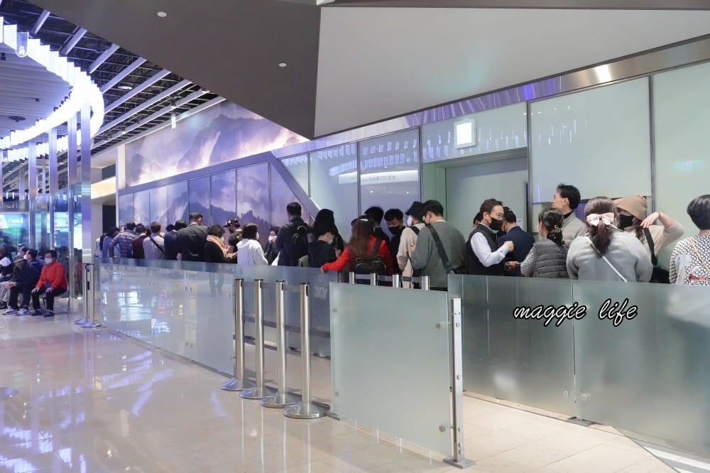 台北101觀景台，全台第一高樓必看重點，快速通關門票優惠，101樓神秘花園，愛麗絲夢遊仙境打卡點攻略