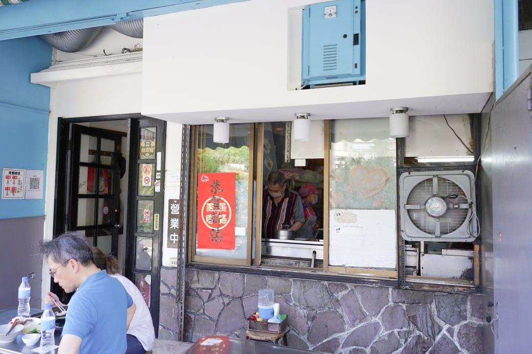 北投滿客屋拉麵，北投溫泉街大排長龍超人氣拉麵店，在地人只推薦這一家