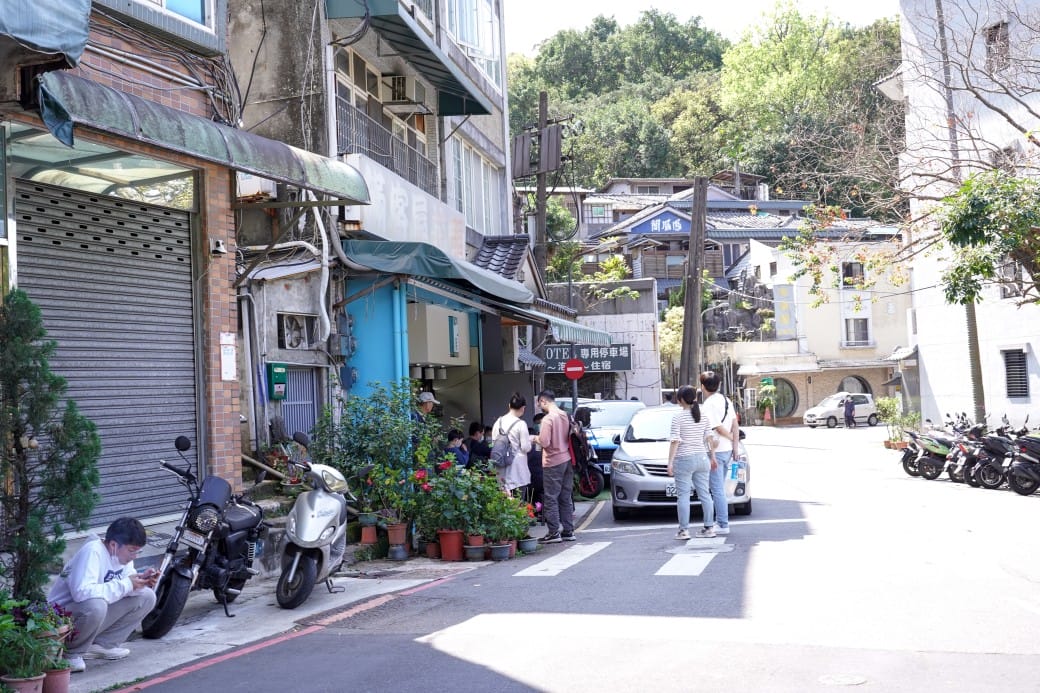 北投滿客屋拉麵，北投溫泉街大排長龍超人氣拉麵店，在地人只推薦這一家