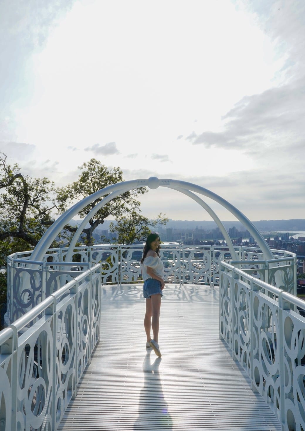 台北北眼平台，微風平台，劍潭山步道白色圓球360度景觀，台北約會新景點