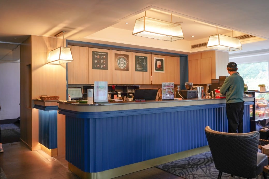 台北陽明山溫泉飯店推薦｜雀客藏居，稀有的白磺泉有大眾池以及個人湯屋，山泉水泳池，自助早餐也很推薦！