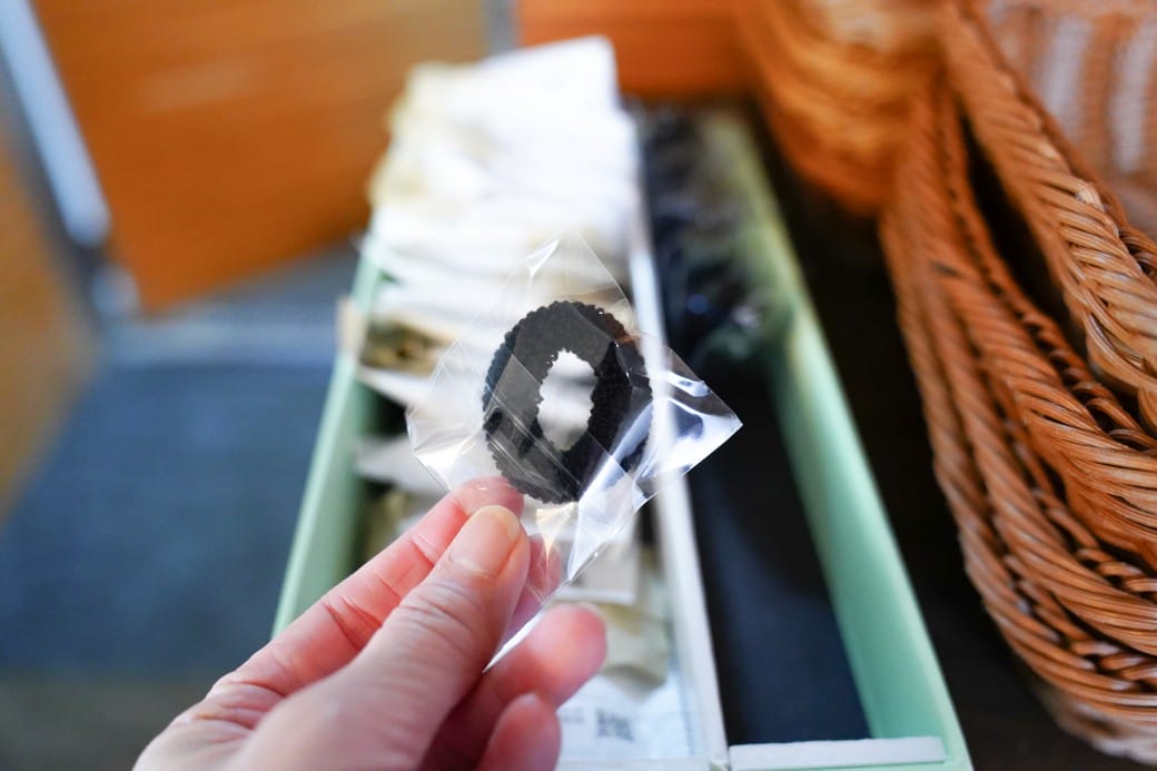 台北陽明山溫泉飯店推薦｜雀客藏居，稀有的白磺泉有大眾池以及個人湯屋，山泉水泳池，自助早餐也很推薦！