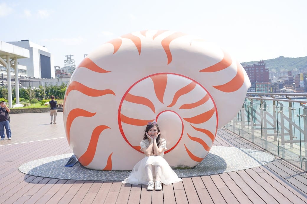 麗都蝶客花園｜基隆東岸旅客中心，AR鯨鯊共游拍照打卡，基隆最美觀海平台