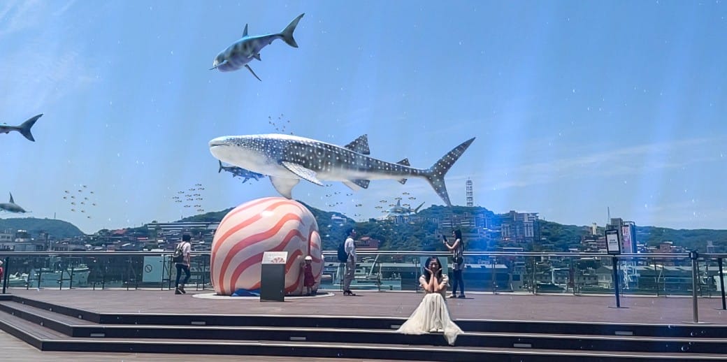 麗都蝶客花園｜基隆東岸旅客中心，AR鯨鯊共游拍照打卡，基隆最美觀海平台