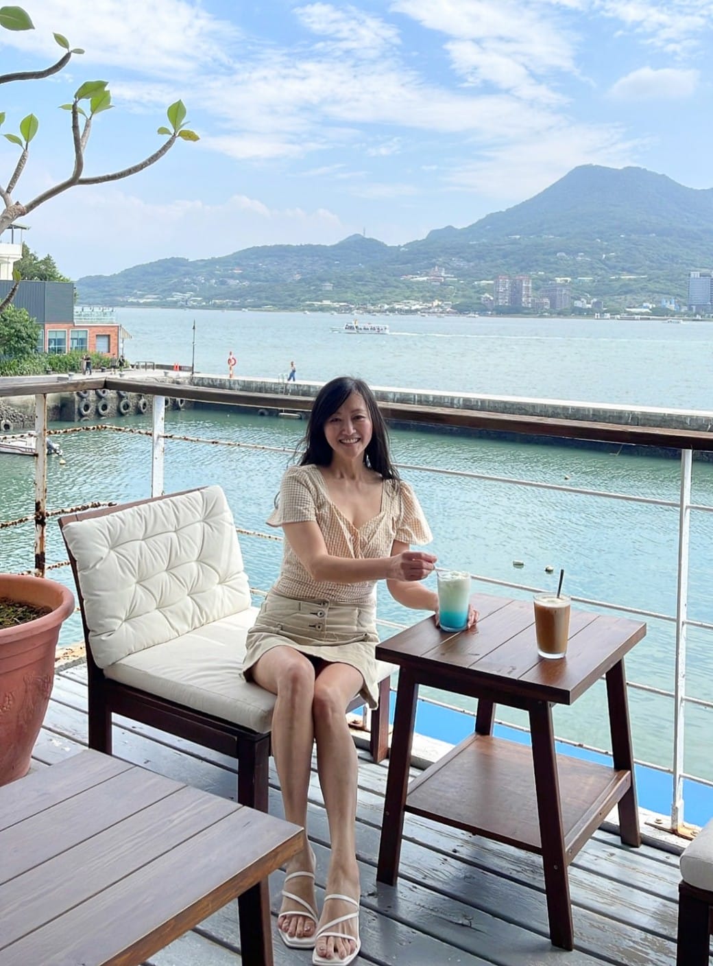 安克黑咖啡 Ancre café｜淡水河畔景觀咖啡廳，還可以看絕美夕陽，淡水約會景點