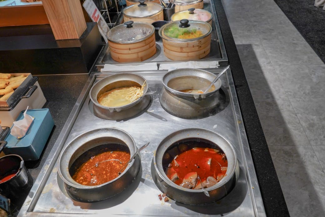 我家牛排中和店，新北吃到飽百樣沙拉吧吃到飽只要360起