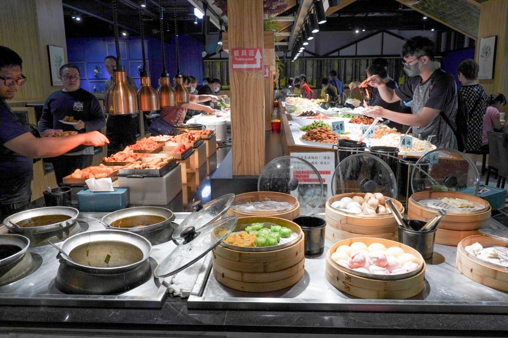 我家牛排中和店，新北吃到飽百樣沙拉吧吃到飽只要360起