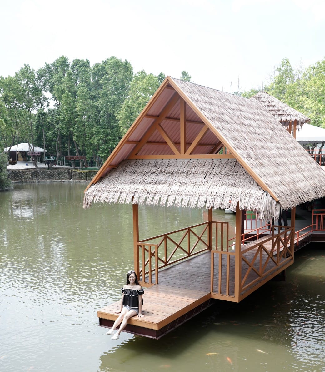 近水樓台湖畔森林咖啡，雲林斗六最新景觀咖啡廳，南洋風秒飛泰國清邁，門票交通菜單