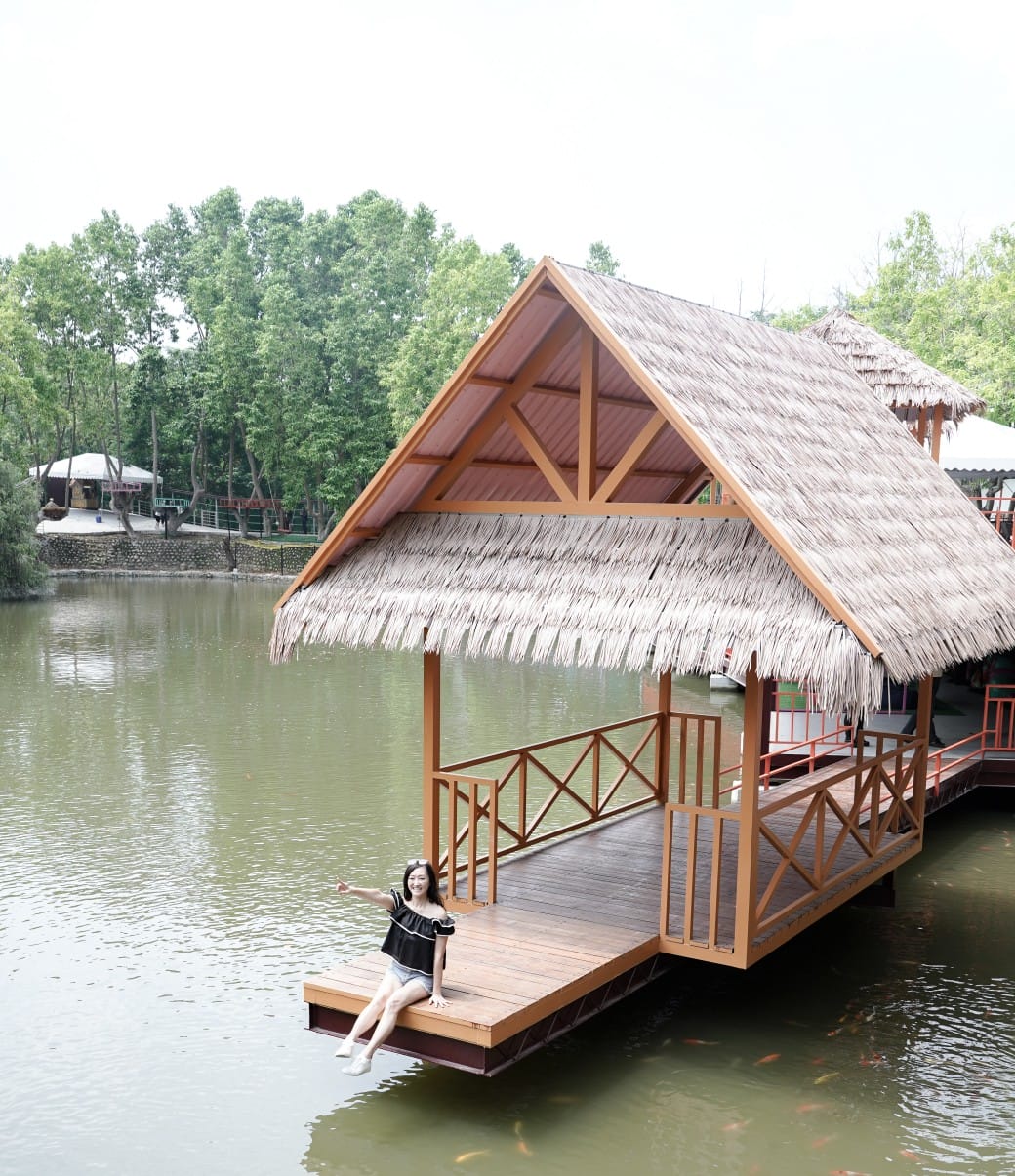 近水樓台湖畔森林咖啡，雲林斗六最新景觀咖啡廳，南洋風秒飛泰國清邁，門票交通菜單