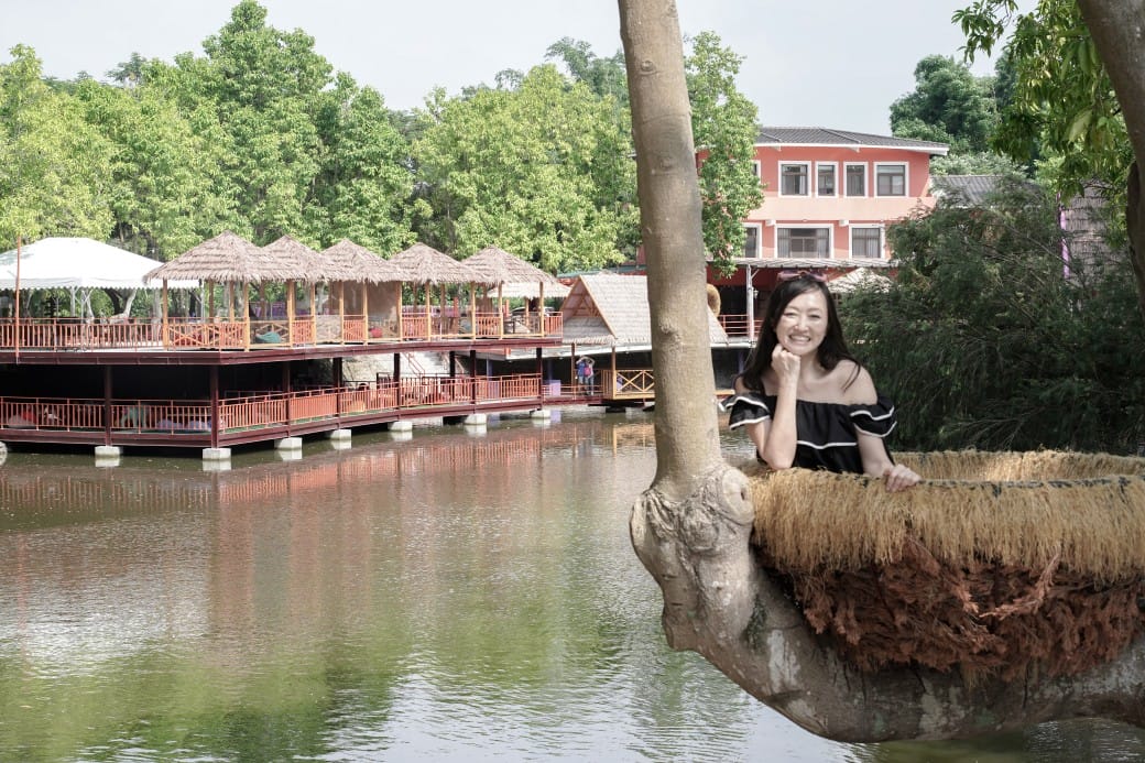 近水樓台湖畔森林咖啡，雲林斗六最新景觀咖啡廳，南洋風秒飛泰國清邁，門票交通菜單