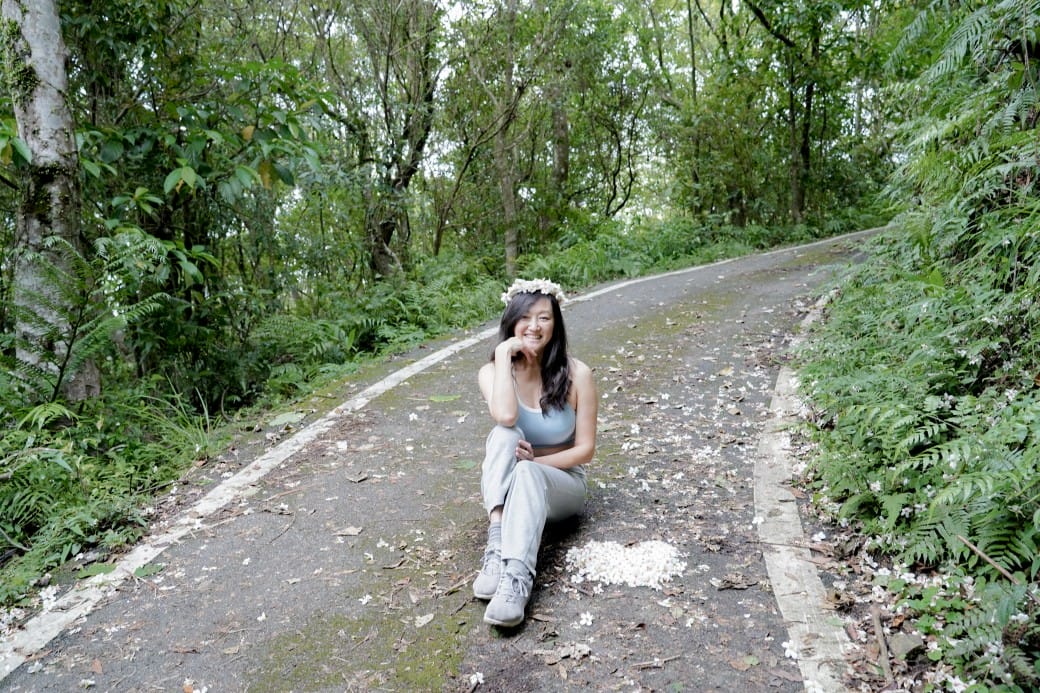 新北石碇桐花步道，賞桐花秘境加上絕美茶園層層山巒，賞桐景點公開！