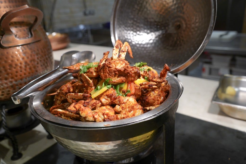 美福大飯店彩匯自助餐廳｜台北飯店自助餐吃到飽推薦，和牛羊排大蝦海鮮，甜點爆炸好吃，頂級buffet百種豐富菜色