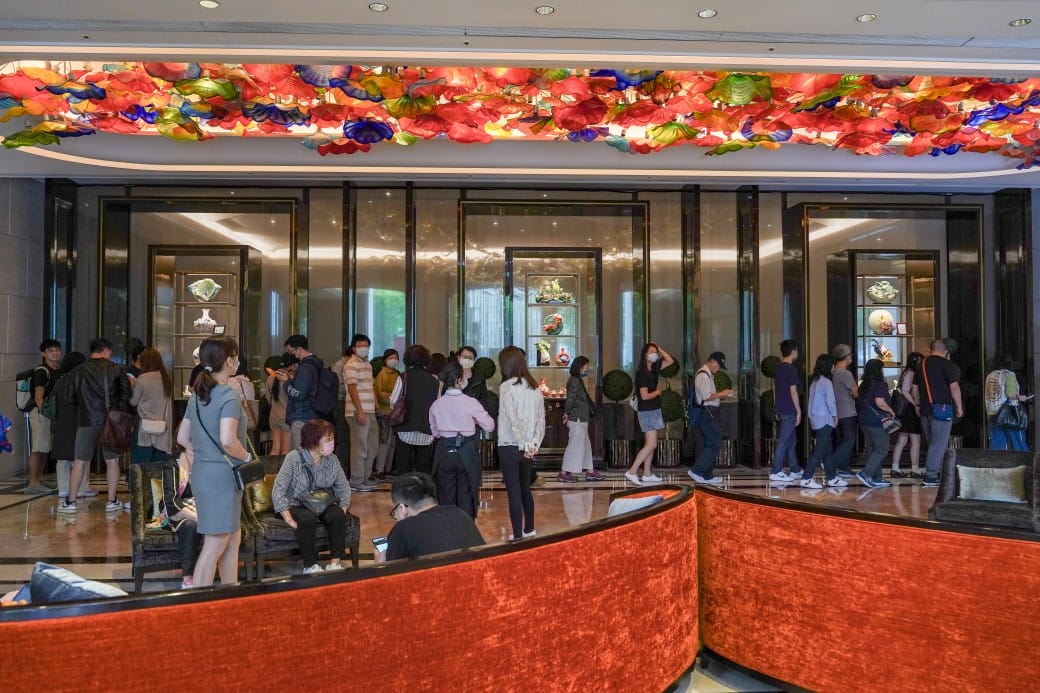 美福大飯店彩匯自助餐廳｜台北飯店自助餐吃到飽推薦，和牛羊排大蝦海鮮，甜點爆炸好吃，頂級buffet百種豐富菜色