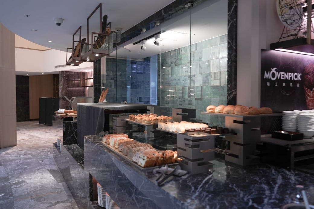 茹曦酒店SUNNY BUFFET自助早餐吃到飽，直接爽吃3.5小時，中式，日式，西式，現煎歐姆蛋通通都有！