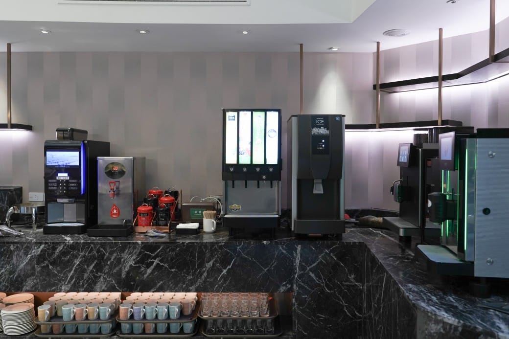 茹曦酒店SUNNY BUFFET自助早餐吃到飽，直接爽吃3.5小時，中式，日式，西式，現煎歐姆蛋通通都有！