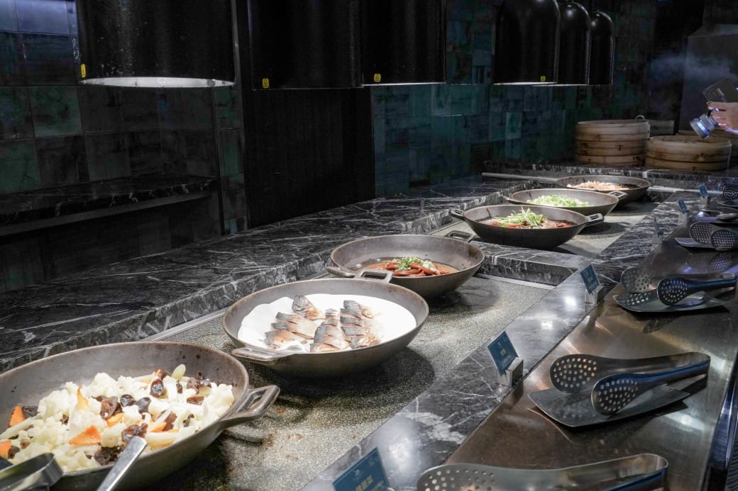 茹曦酒店SUNNY BUFFET自助早餐吃到飽，直接爽吃3.5小時，中式，日式，西式，現煎歐姆蛋通通都有！