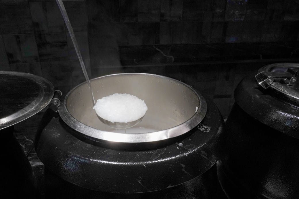 茹曦酒店SUNNY BUFFET自助早餐吃到飽，直接爽吃3.5小時，中式，日式，西式，現煎歐姆蛋通通都有！