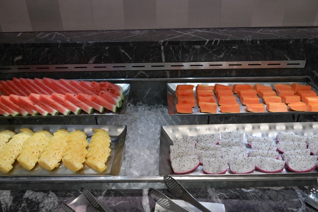 茹曦酒店SUNNY BUFFET自助餐吃到飽，千元台北飯店吃到飽，生日當月四人同行一人免費