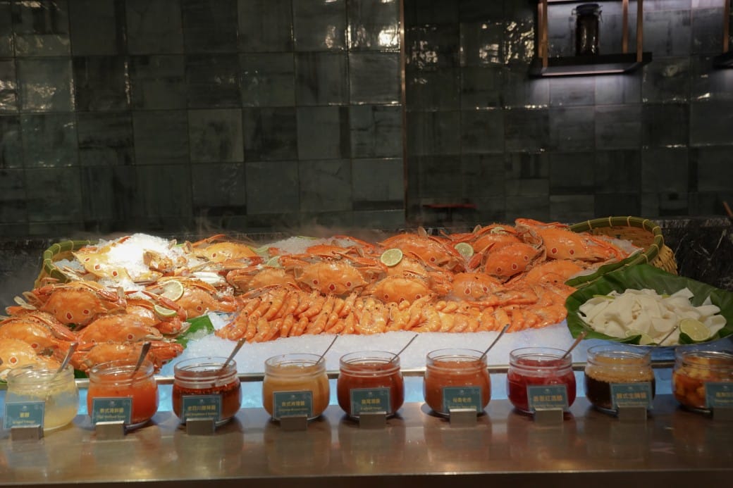 茹曦酒店SUNNY BUFFET自助餐吃到飽，千元台北飯店吃到飽，生日當月四人同行一人免費