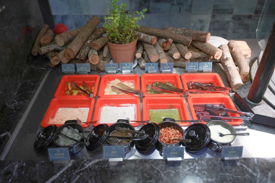 茹曦酒店SUNNY BUFFET自助餐吃到飽，千元台北飯店吃到飽，生日當月四人同行一人免費