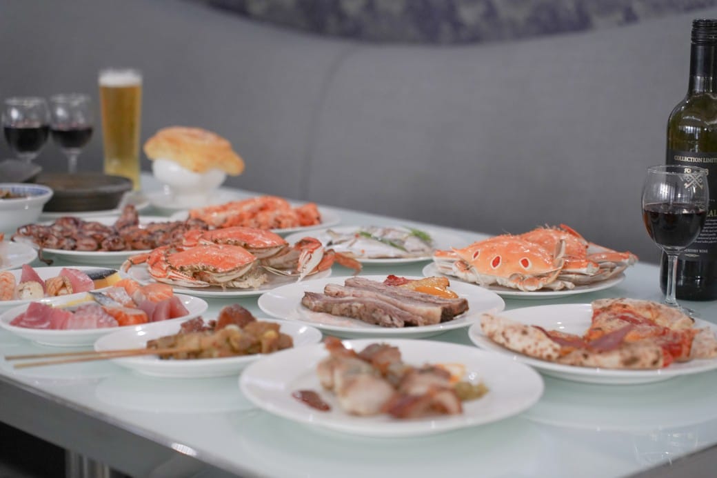 茹曦酒店SUNNY BUFFET自助餐吃到飽，千元台北飯店吃到飽，生日當月四人同行一人免費