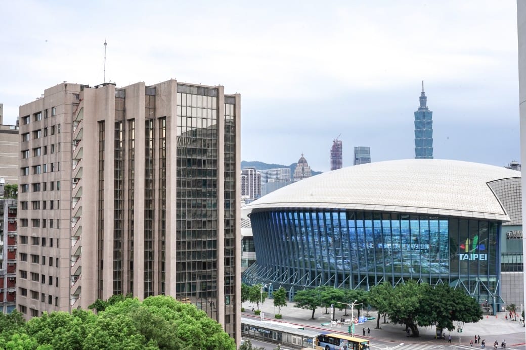 台北茹曦酒店台北市中心小巨蛋最佳飯店開箱，時尚簡約新風格