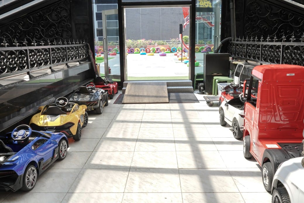 台北茹曦酒店台北市中心小巨蛋最佳飯店開箱，時尚簡約新風格