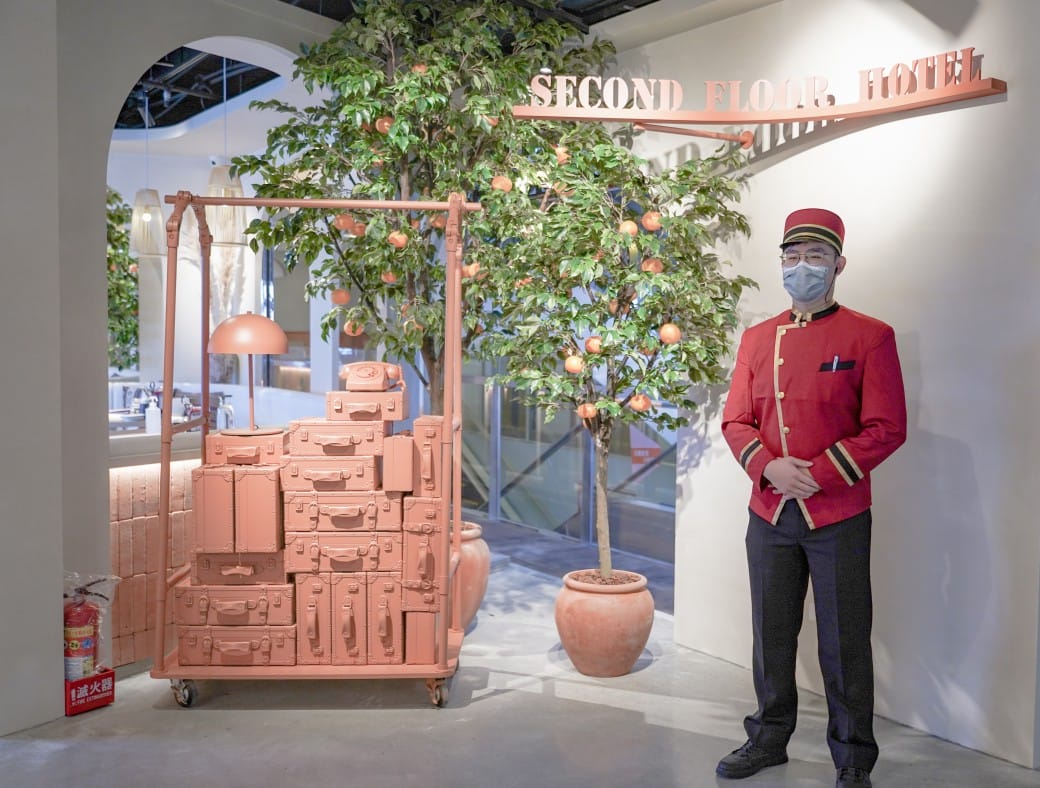 淡水美食｜貳樓淡水店，異國度假飯店氛圍，戶外大露台欣賞絕美夕陽海景，淡水最美一日遊約會景觀餐廳！