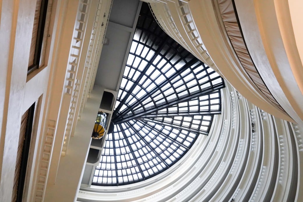 茹曦酒店SUNNY BUFFET自助餐吃到飽，千元台北飯店吃到飽，生日當月四人同行一人免費