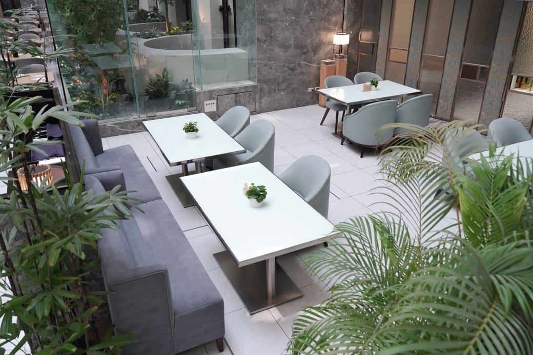 茹曦酒店SUNNY BUFFET自助餐吃到飽，千元台北飯店吃到飽，生日當月四人同行一人免費