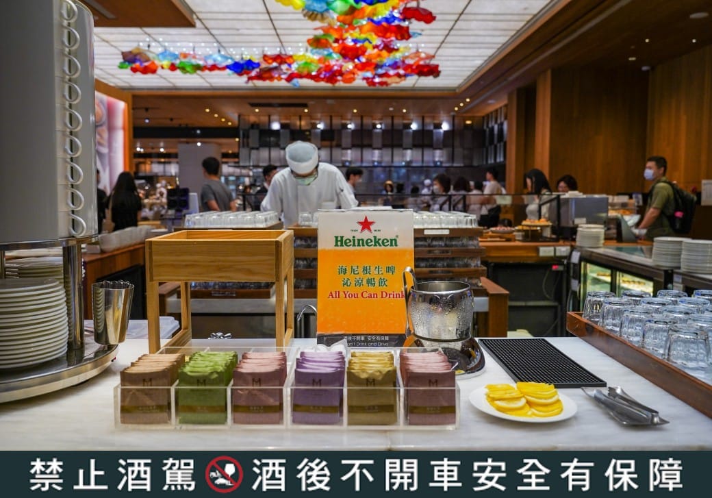 美福大飯店彩匯自助餐廳｜台北飯店自助餐吃到飽推薦，和牛羊排大蝦海鮮，甜點爆炸好吃，頂級buffet百種豐富菜色