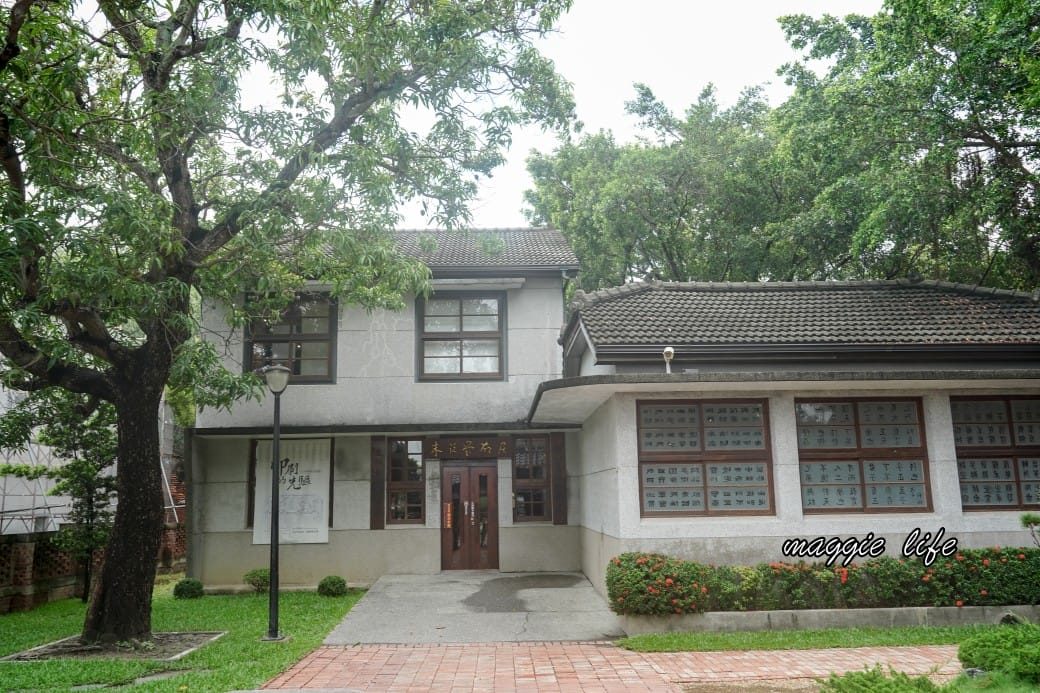 台南安平樹屋｜樹屋咖啡館，安平老街裡的老樹區世外桃源，朱玖瑩故居，布滿樹根的空橋步道，優惠門票，台南一日遊