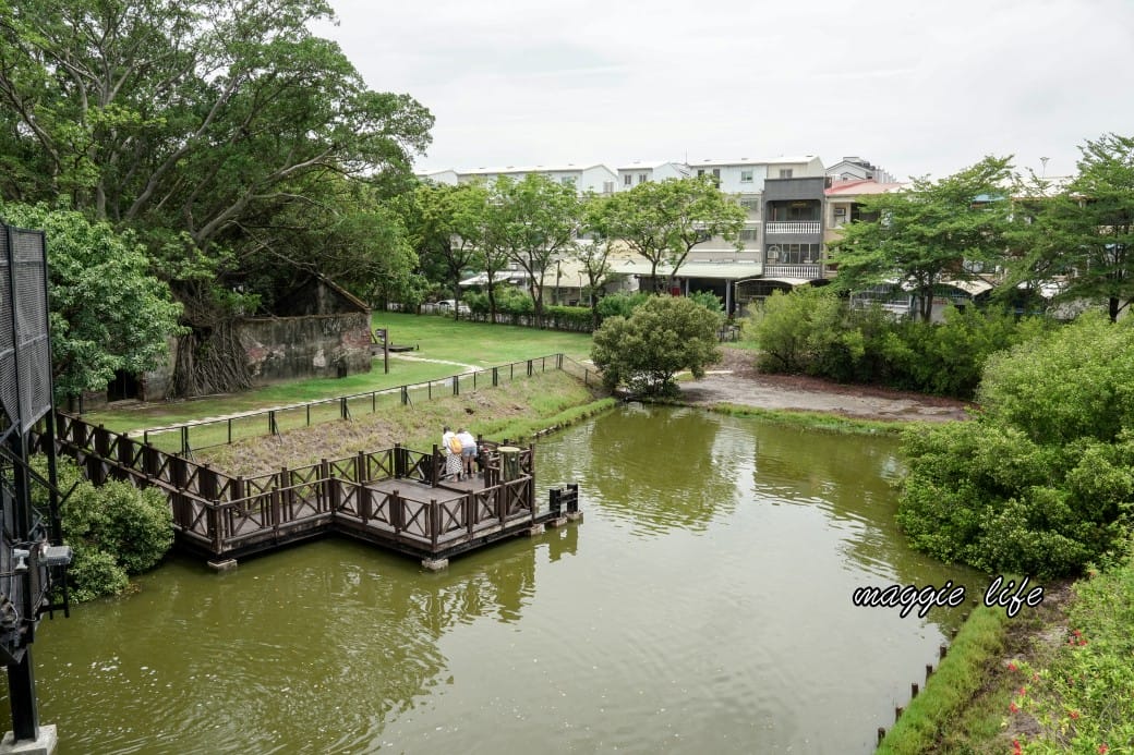 台南安平樹屋｜樹屋咖啡館，安平老街裡的老樹區世外桃源，朱玖瑩故居，布滿樹根的空橋步道，優惠門票，台南一日遊