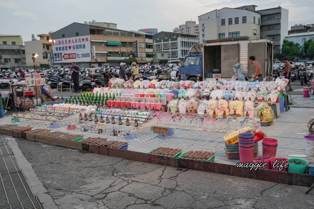 武聖夜市|台南必逛夜市,週三週六吃美食,推薦熱門必吃小吃 - 第35張圖 武聖夜市|台南必逛夜市,週三週六吃美食,推薦熱門必吃小吃