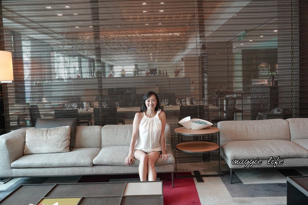 台南住宿臺邦商旅住宿開箱｜一泊一食還有下午茶甜點吃到飽喝到飽，異國風空中花園，早餐自助餐超級豐富的，房間大CP值高！