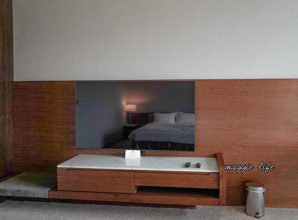 台南住宿臺邦商旅住宿開箱｜一泊一食還有下午茶甜點吃到飽喝到飽，異國風空中花園，早餐自助餐超級豐富的，房間大CP值高！