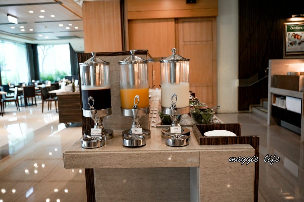 台南臺邦商旅帕莎西餐廳異國早午餐吃到飽，真的很超值