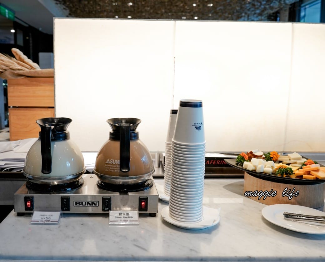 台南臺邦商旅帕莎西餐廳異國早午餐吃到飽，真的很超值