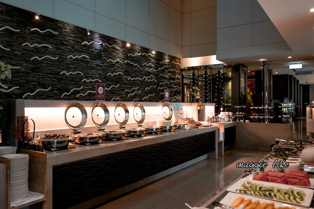 台南臺邦商旅帕莎西餐廳異國早午餐吃到飽，真的很超值