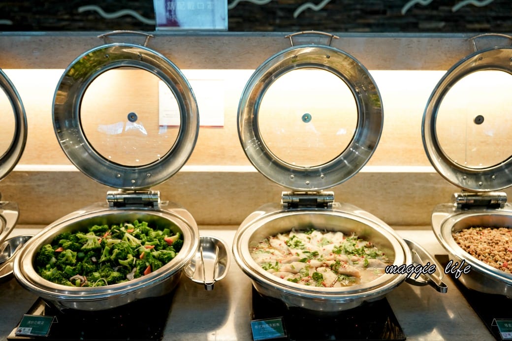 台南臺邦商旅帕莎西餐廳異國早午餐吃到飽，真的很超值