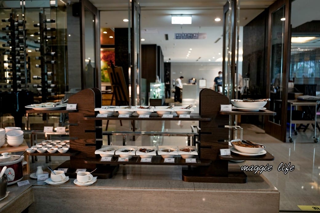 台南臺邦商旅帕莎西餐廳異國早午餐吃到飽，真的很超值