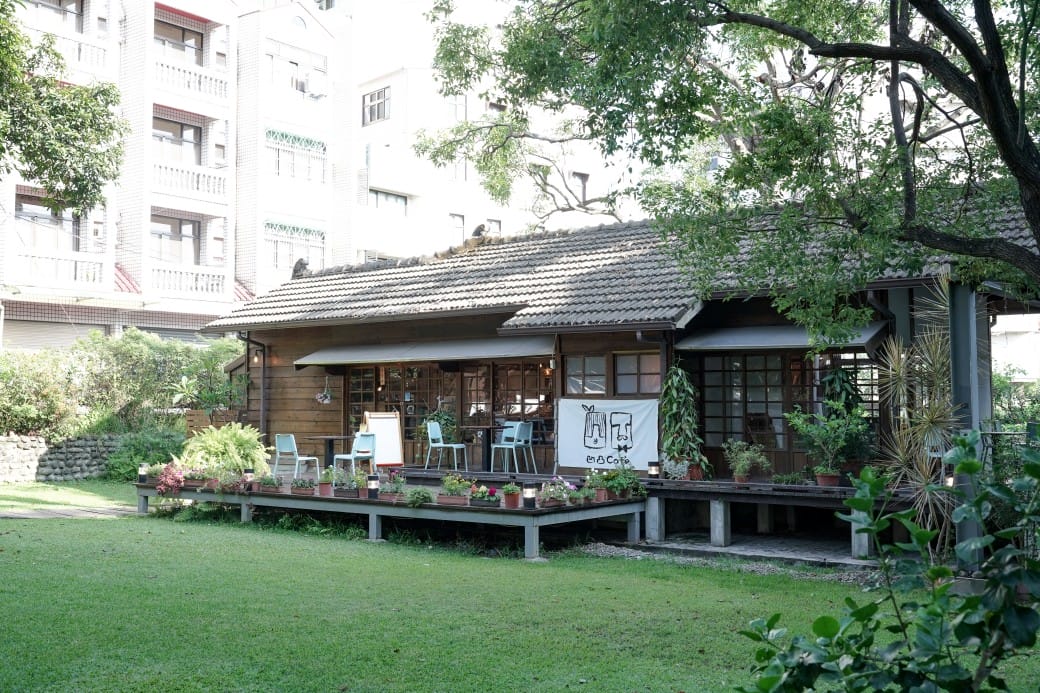 雲林斗六凹凸咖啡館，日式昭和80年日式宿舍老宅，雲中街斗六警察局舊宿舍群，讓你秒飛京都