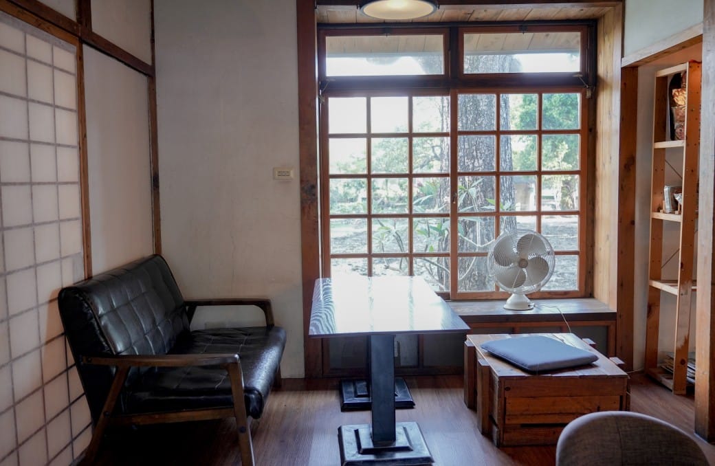 雲林斗六凹凸咖啡館，日式昭和80年日式宿舍老宅，雲中街斗六警察局舊宿舍群，讓你秒飛京都