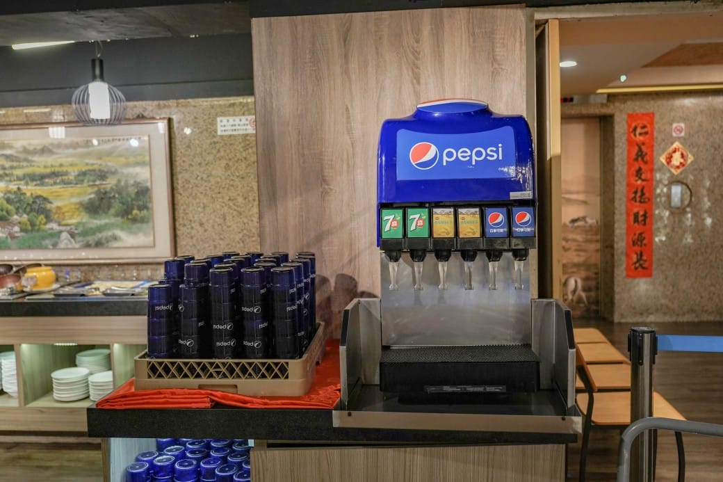 大戈壁蒙古烤肉吃到飽$499蒙古烤肉吃到飽加火鍋吃到飽,超過50種食材,還有珍珠奶茶,台北吃到飽推薦,南京松江美食 - 第65張圖 大戈壁蒙古烤肉吃到飽$499蒙古烤肉吃到飽加火鍋吃到飽,超過50種食材,還有珍珠奶茶,台北吃到飽推薦,南京松江美食