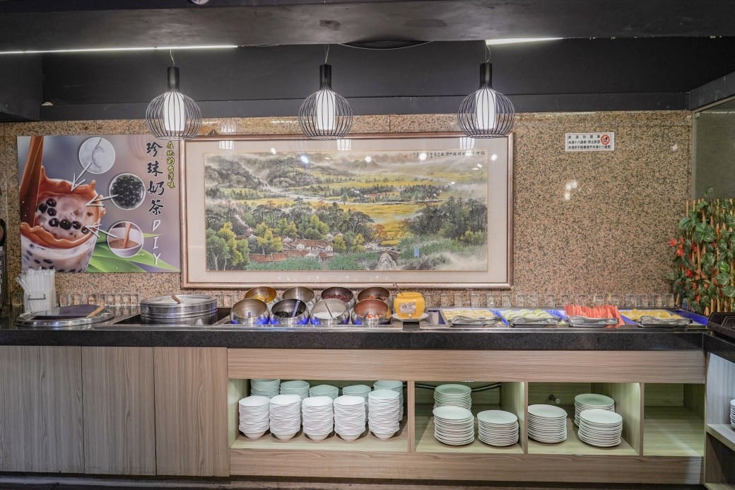 大戈壁蒙古烤肉吃到飽$499蒙古烤肉吃到飽加火鍋吃到飽,超過50種食材,還有珍珠奶茶,台北吃到飽推薦,南京松江美食 - 第61張圖 大戈壁蒙古烤肉吃到飽$499蒙古烤肉吃到飽加火鍋吃到飽,超過50種食材,還有珍珠奶茶,台北吃到飽推薦,南京松江美食