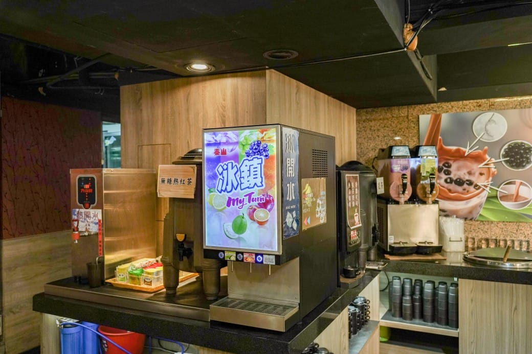 大戈壁蒙古烤肉吃到飽$499蒙古烤肉吃到飽加火鍋吃到飽,超過50種食材,還有珍珠奶茶,台北吃到飽推薦,南京松江美食 - 第66張圖 大戈壁蒙古烤肉吃到飽$499蒙古烤肉吃到飽加火鍋吃到飽,超過50種食材,還有珍珠奶茶,台北吃到飽推薦,南京松江美食