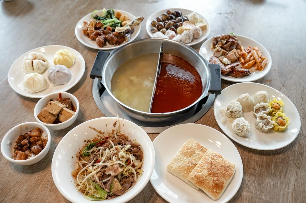 大戈壁蒙古烤肉吃到飽$499蒙古烤肉吃到飽加火鍋吃到飽,超過50種食材,還有珍珠奶茶,台北吃到飽推薦,南京松江美食 - 第12張圖 大戈壁蒙古烤肉吃到飽$499蒙古烤肉吃到飽加火鍋吃到飽,超過50種食材,還有珍珠奶茶,台北吃到飽推薦,南京松江美食